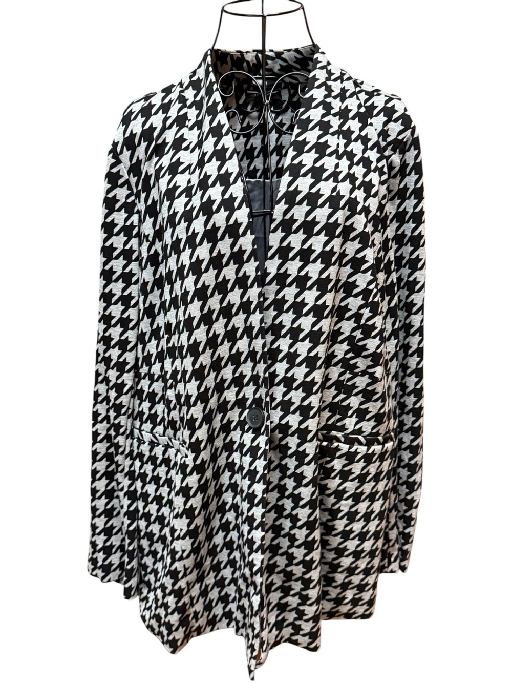 NWT torrid Black & White Houndstooth Oversized Blazer size 2 plus